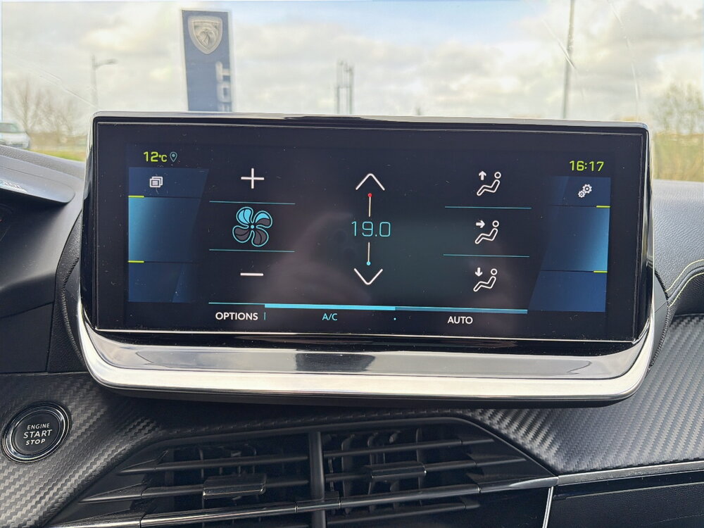 Occasion PEUGEOT 208 208 Electrique 50 kWh 136ch - GT