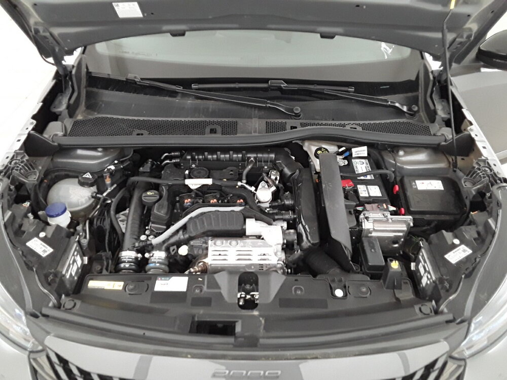 Occasion PEUGEOT 2008 2008 Hybrid 136 e-DCS6 - GT