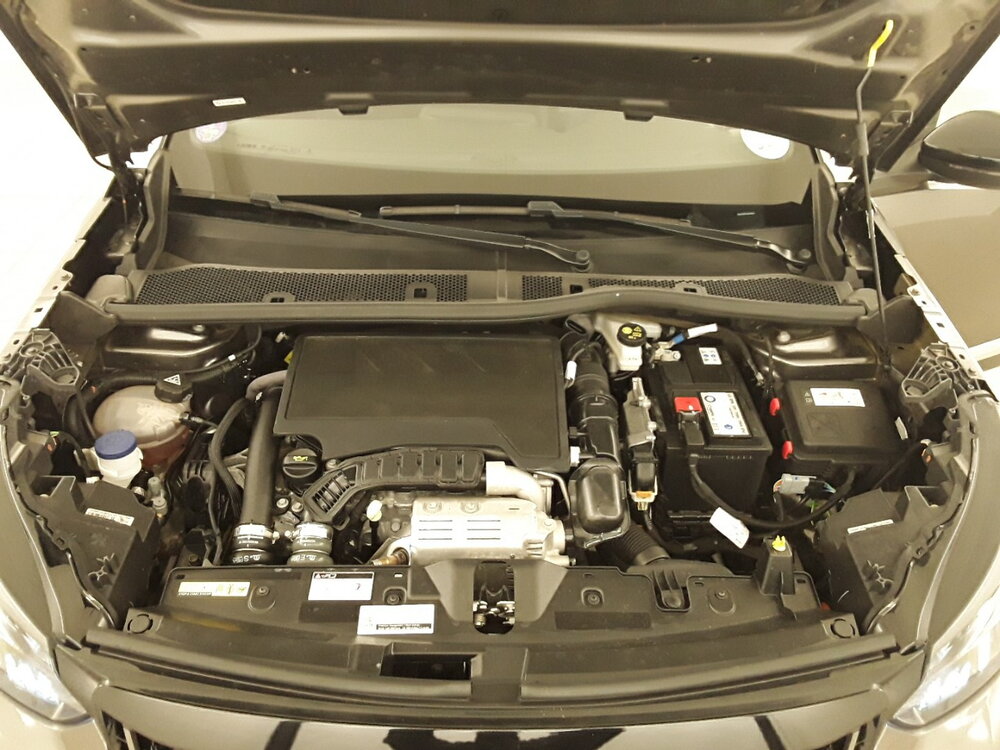 Occasion PEUGEOT 2008 2008 PureTech 130 S&S EAT8 - GT