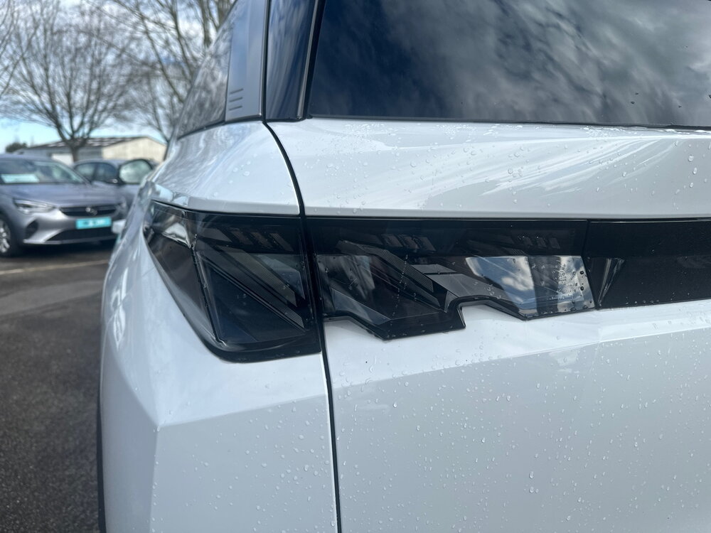 Occasion PEUGEOT 5008 5008 Plug-in Hybrid 225 ch e-DCS7 - GT