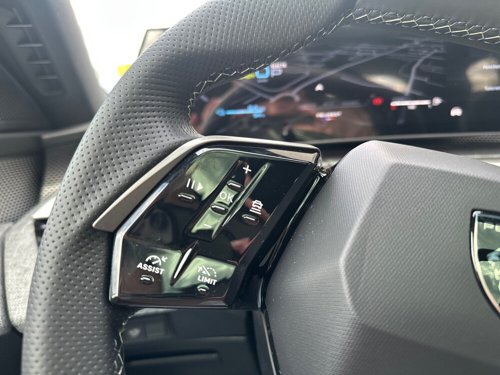 Occasion PEUGEOT 5008 5008 Plug-in Hybrid 225 ch e-DCS7 - GT