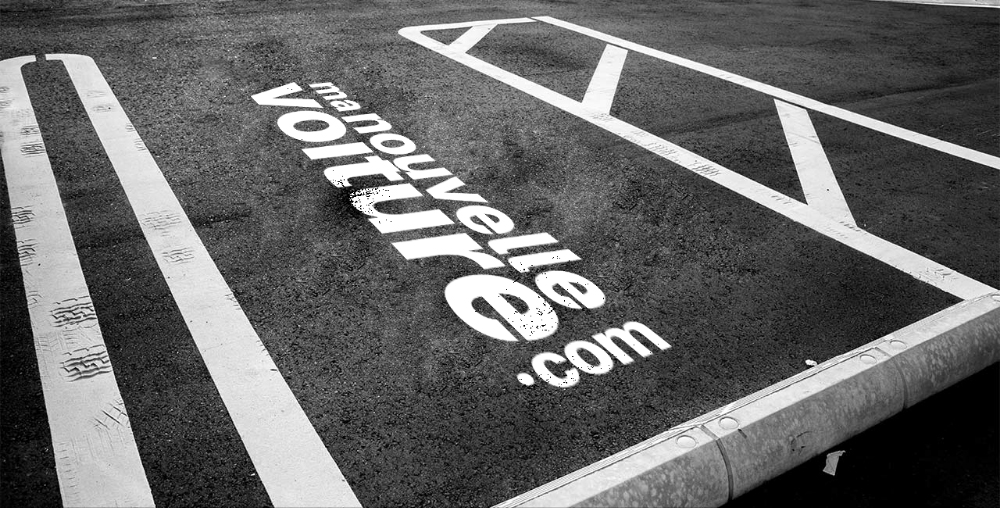 Ma nouvelle voiture parking