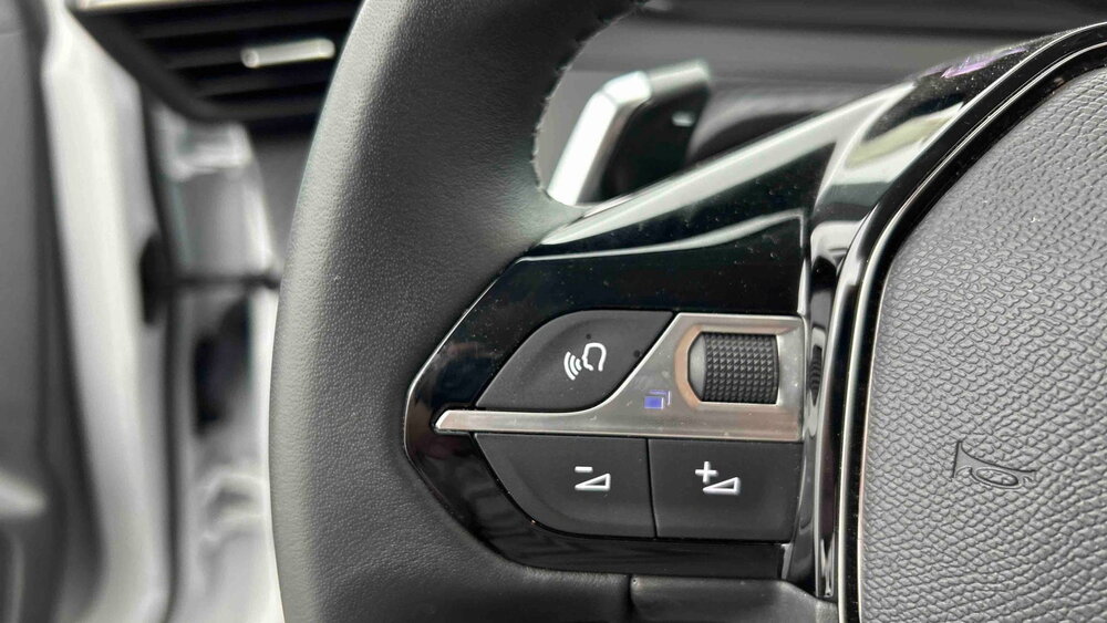 Occasion PEUGEOT 208 208 Hybrid 100 e-DCS6 - Style