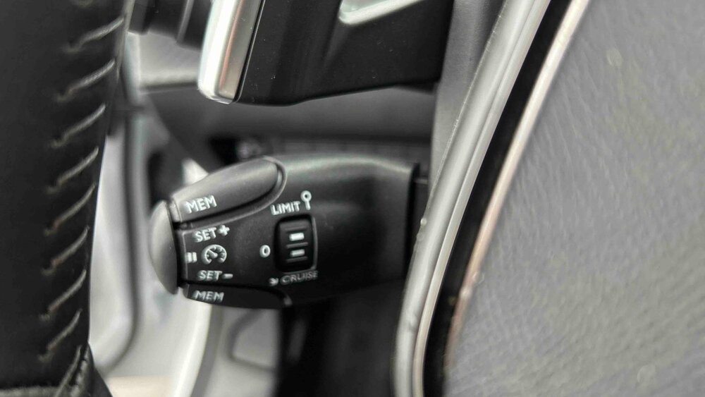 Occasion PEUGEOT 208 208 Hybrid 100 e-DCS6 - Style