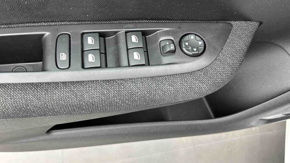 Occasion PEUGEOT 208 208 Hybrid 100 e-DCS6 - Style