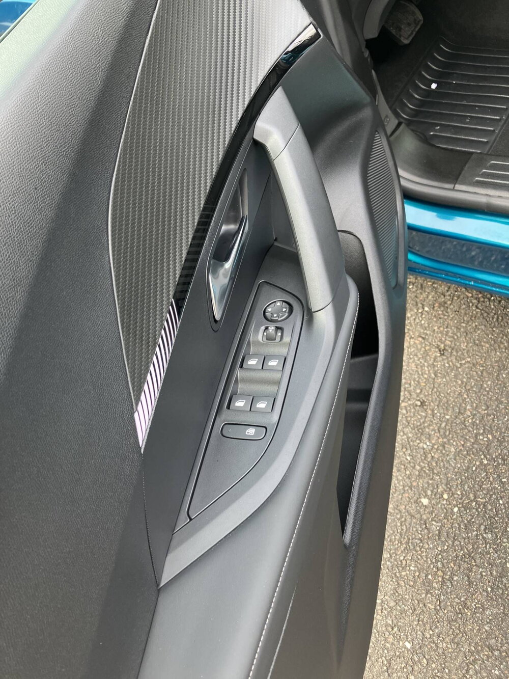 Occasion PEUGEOT 2008 2008 Hybrid 110 e-DCS6 - Allure