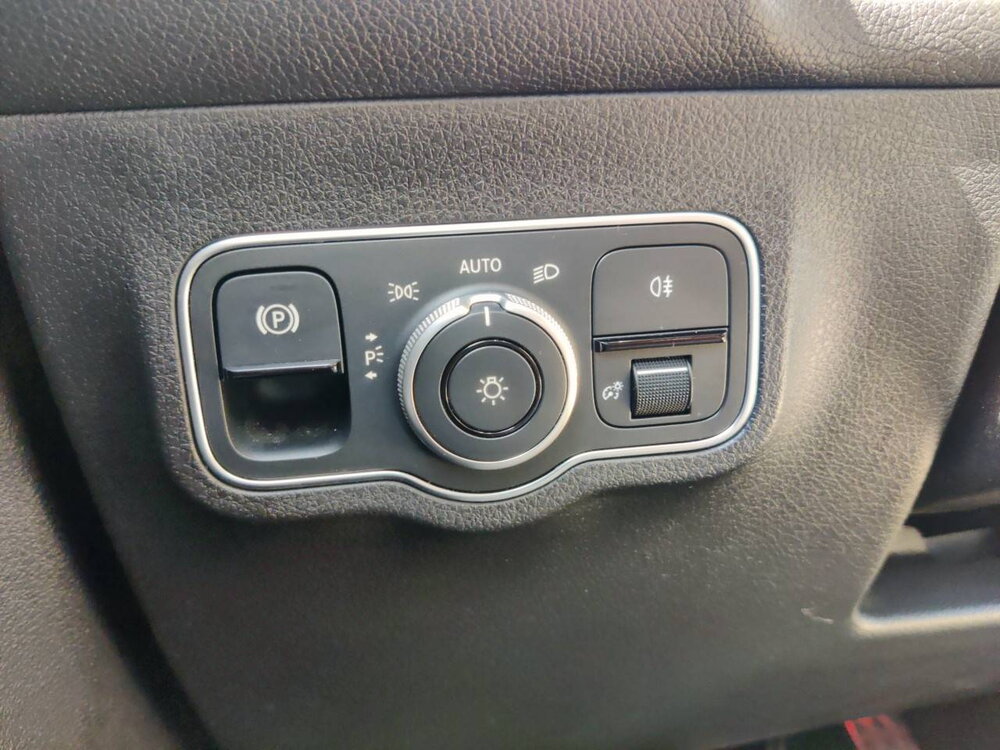 Occasion MERCEDES BENZ GLB GLB 200 d 8G-DCT - AMG Line