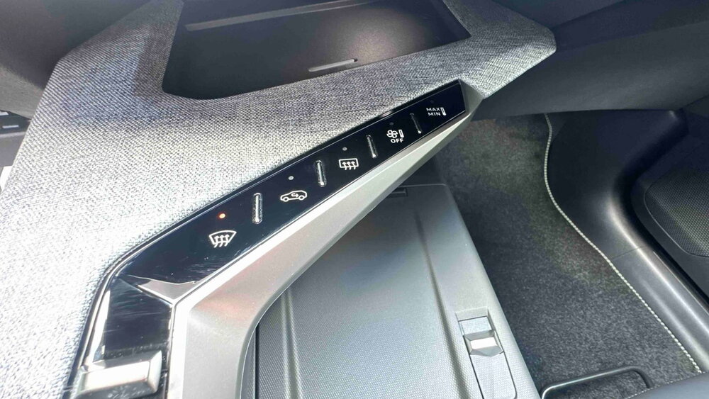 Occasion PEUGEOT 3008 3008 Hybrid 145 e-DCS6 - GT