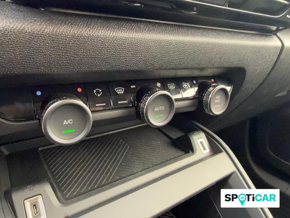 Occasion CITROEN C4 C4 Hybride 145 e-DCS6 - Collection