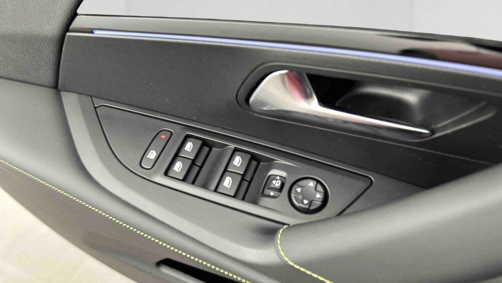 Occasion PEUGEOT 2008 2008 Hybrid 145 e-DCS6 - GT
