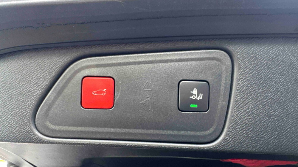 Occasion PEUGEOT 3008 3008 Hybrid 225 e-EAT8 - GT Line