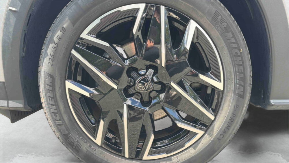 Occasion PEUGEOT 3008 3008 Hybrid 136 e-DCS6 - Allure