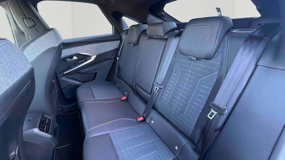 Occasion PEUGEOT 3008 3008 Hybrid 136 e-DCS6 - GT