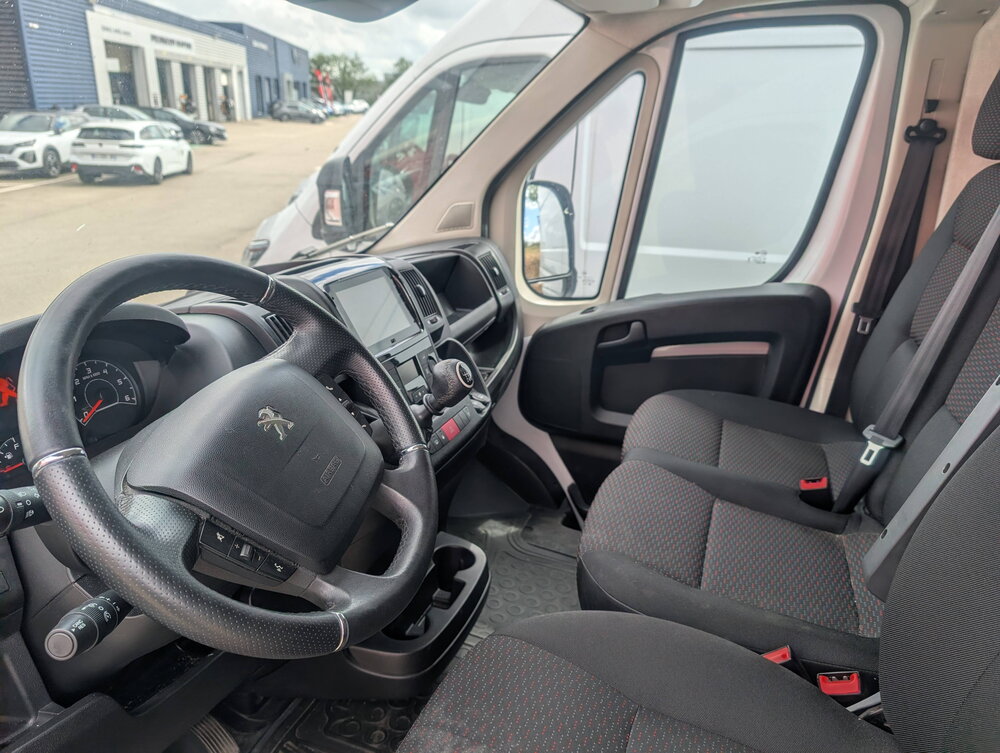 Occasion PEUGEOT Boxer BOXER TOLE 3.5 T L4H2 MAXI BLUEHDI 140 S&S BVM6