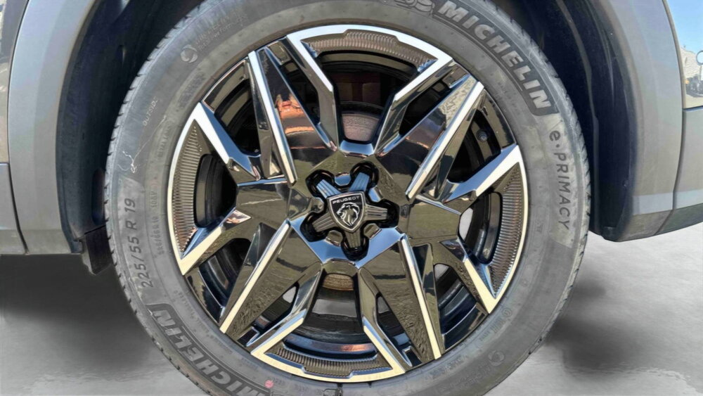 Occasion PEUGEOT 3008 3008 Hybrid 136 e-DCS6 - Allure