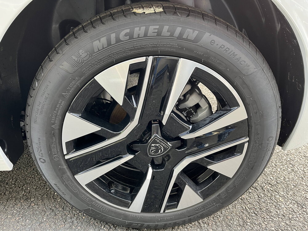 Occasion PEUGEOT 208 208 Hybrid 100 e-DCS6 - Allure