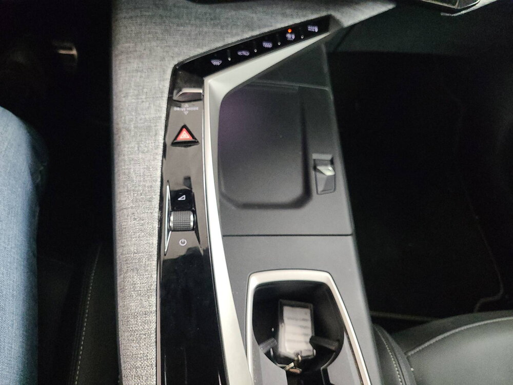 Occasion PEUGEOT 3008 3008 Hybrid 145 e-DCS6 - GT