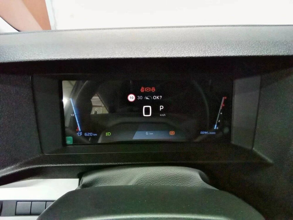 Occasion PEUGEOT Expert EXPERT Combi Long BlueHDi 120 S&S BVM6 - COMBI LONG