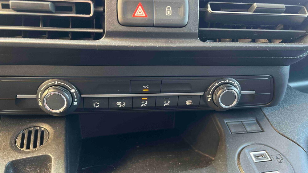 Occasion CITROEN Berlingo BERLINGO VAN TAILLE M 650KG BLUEHDI 100 S&S BVM6