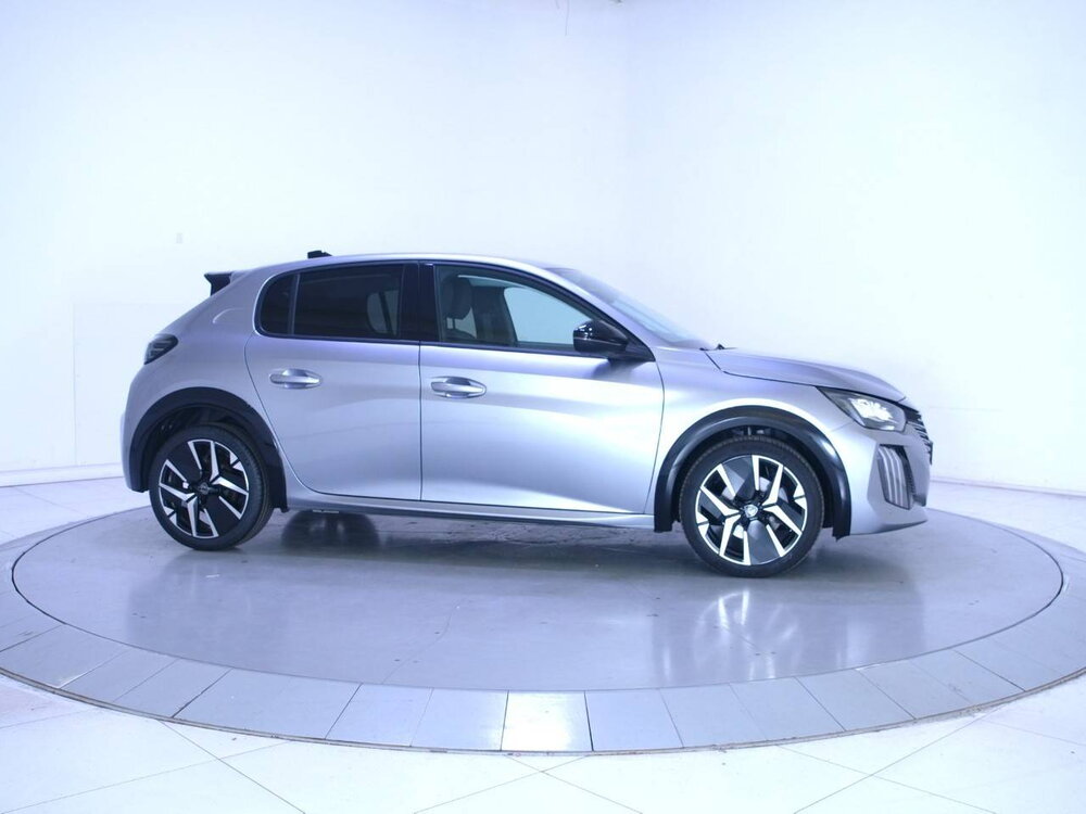 Occasion PEUGEOT 208 208 Hybrid 110 e-DCS6 - série spéciale ENVY