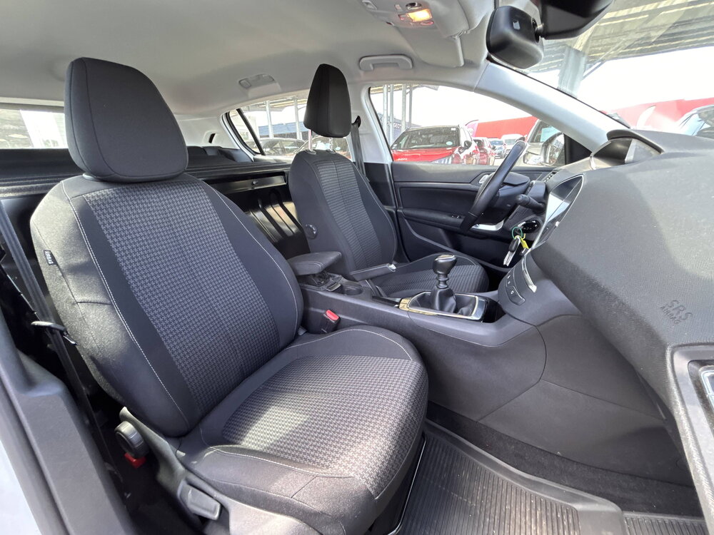 Occasion PEUGEOT 308 308 AFFAIRE BLUEHDI 100 S&S BVM6 - PREMIUM PACK