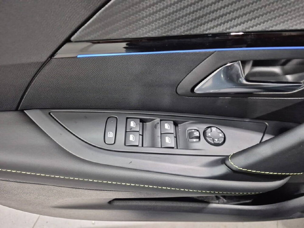 Occasion PEUGEOT 208 208 Electrique 156ch 54 kWh - GT