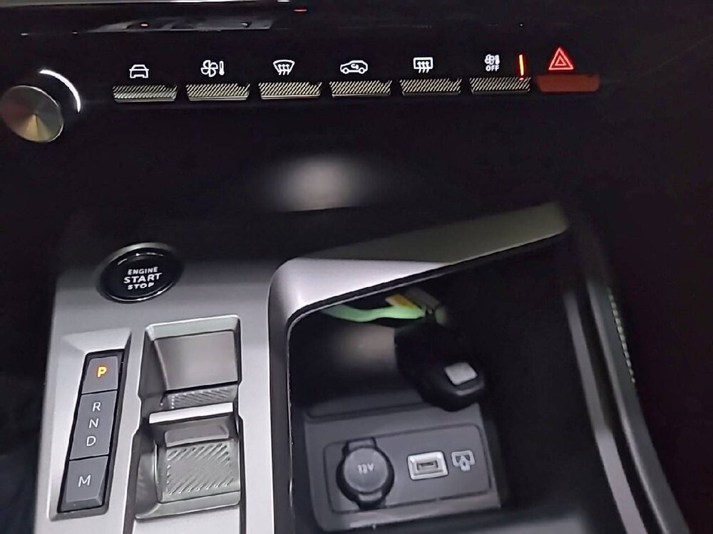 Occasion PEUGEOT 408 408 Hybrid 145 e-DCS6 - GT