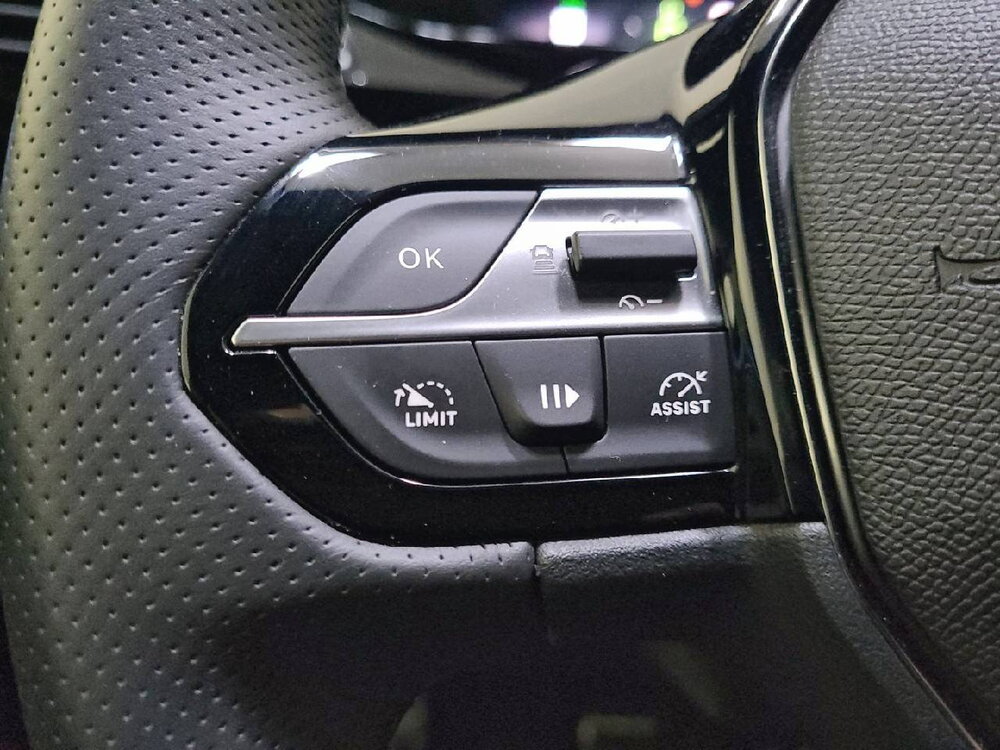 Occasion PEUGEOT 408 408 Hybrid 145 e-DCS6 - GT