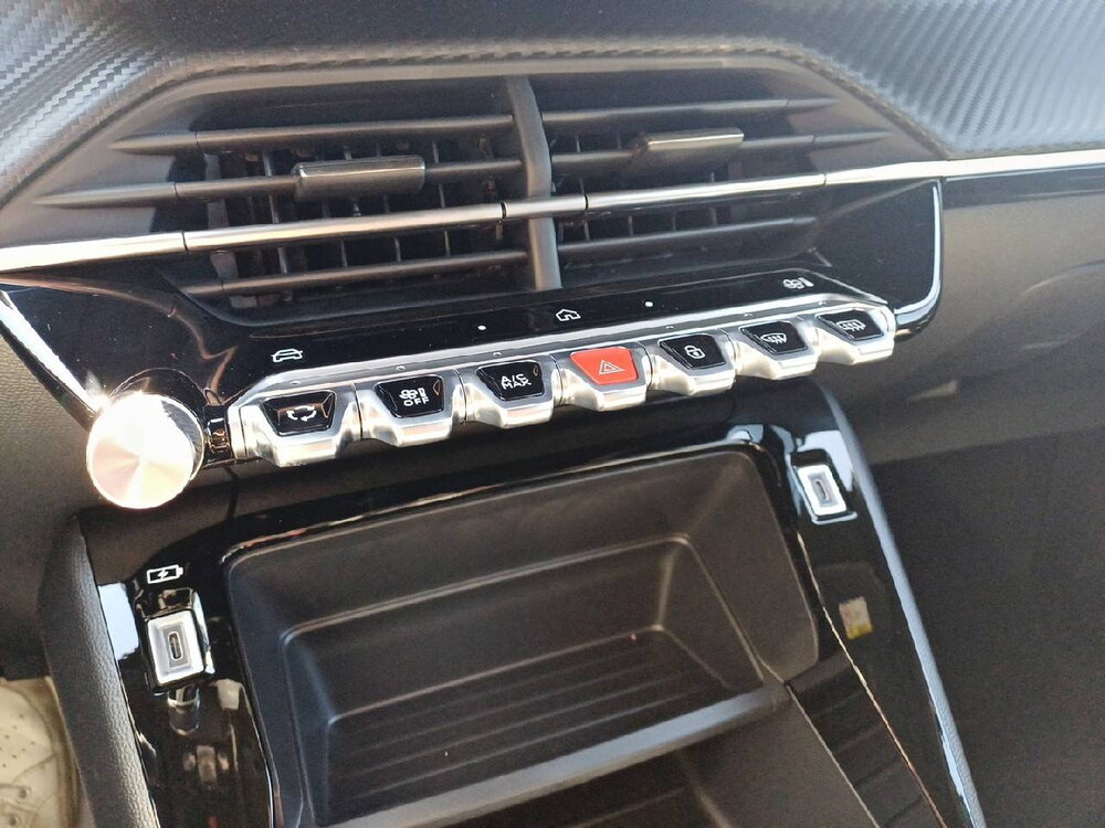 Occasion PEUGEOT 2008 2008 Hybrid 145 e-DCS6 - Allure