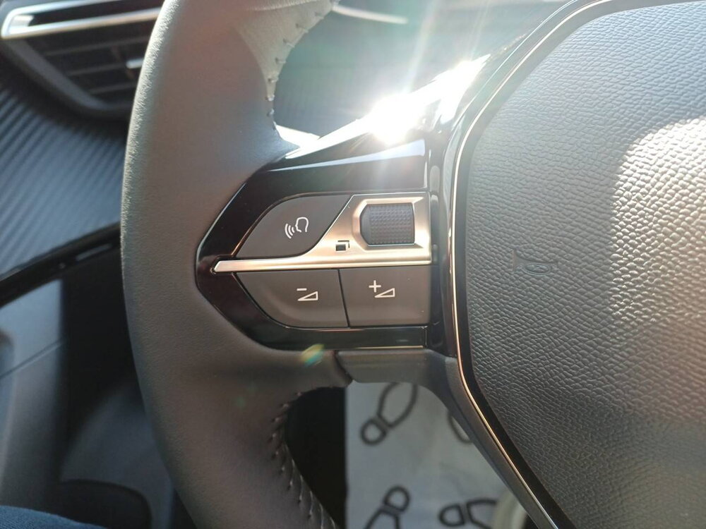 Occasion PEUGEOT 2008 2008 Hybrid 145 e-DCS6 - Allure
