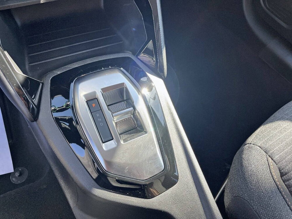 Occasion PEUGEOT 208 208 Hybrid 110 ch e-DCS6 - Edition