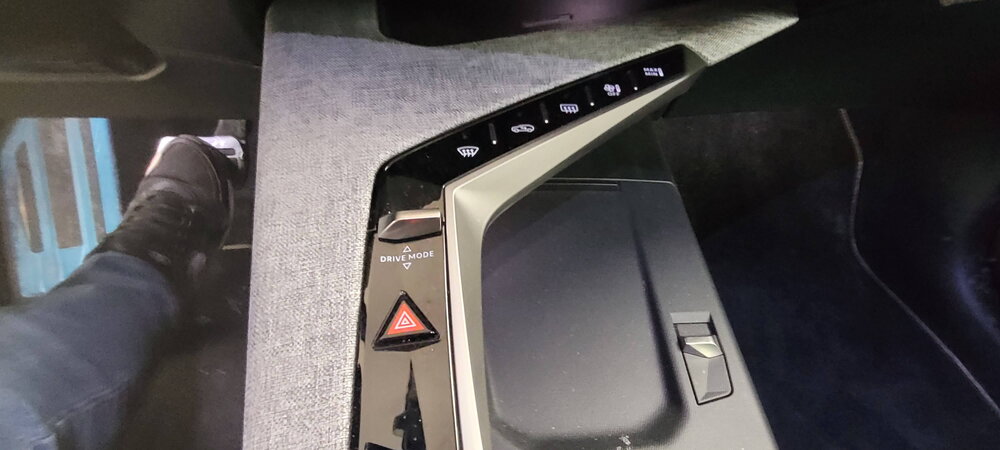 Occasion PEUGEOT 5008 5008 Hybrid 145 ch e-DCS6 - GT
