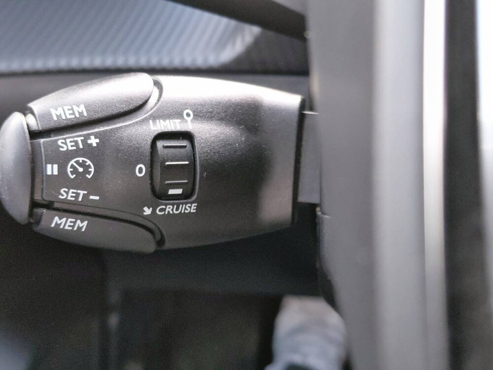 Occasion PEUGEOT 208 208 PureTech 100 S&S BVM6 - Style