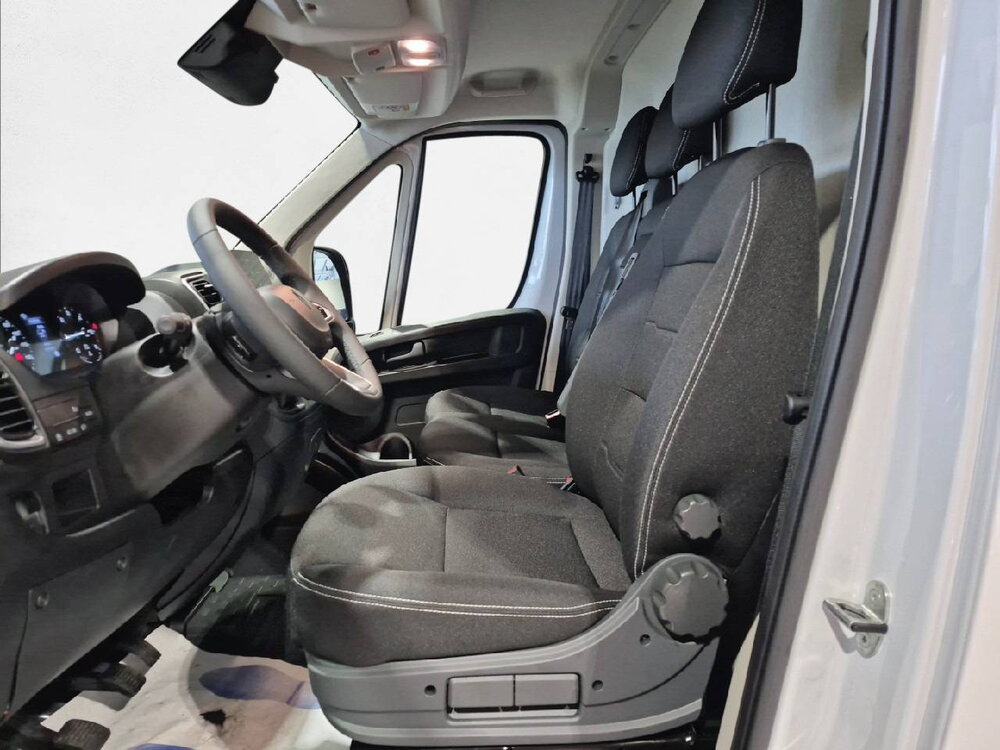 Occasion PEUGEOT Boxer BOXER FGN TOLE 3.3 T DIESEL L2H2 140 CH MANUELLE