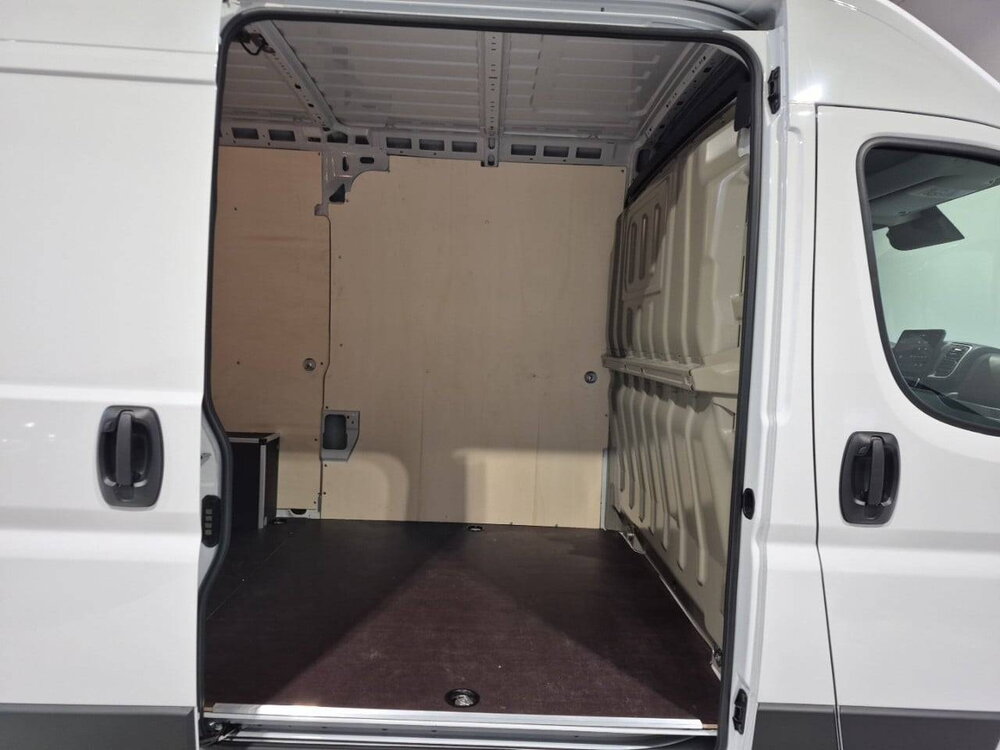 Occasion PEUGEOT Boxer BOXER FGN TOLE 3.3 T DIESEL L2H2 140 CH MANUELLE