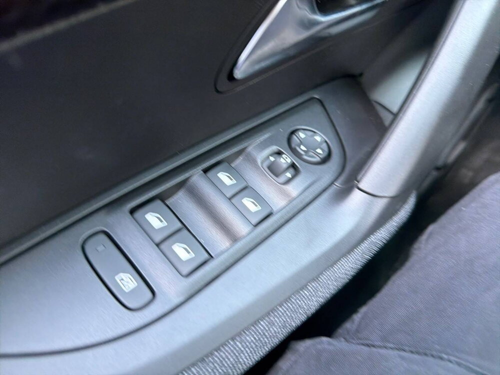 Occasion PEUGEOT 2008 2008 Hybrid 110 e-DCS6 - Edition