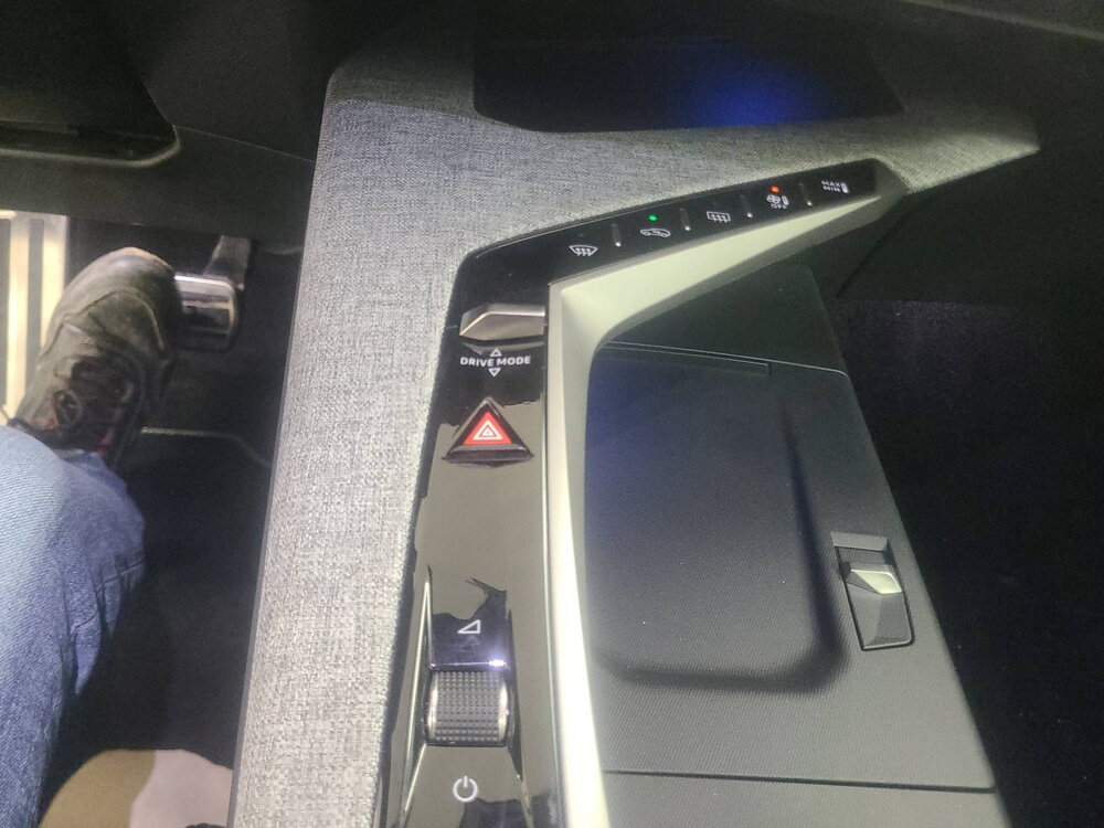 Occasion PEUGEOT 3008 3008 Hybrid 145 e-DCS6 - GT