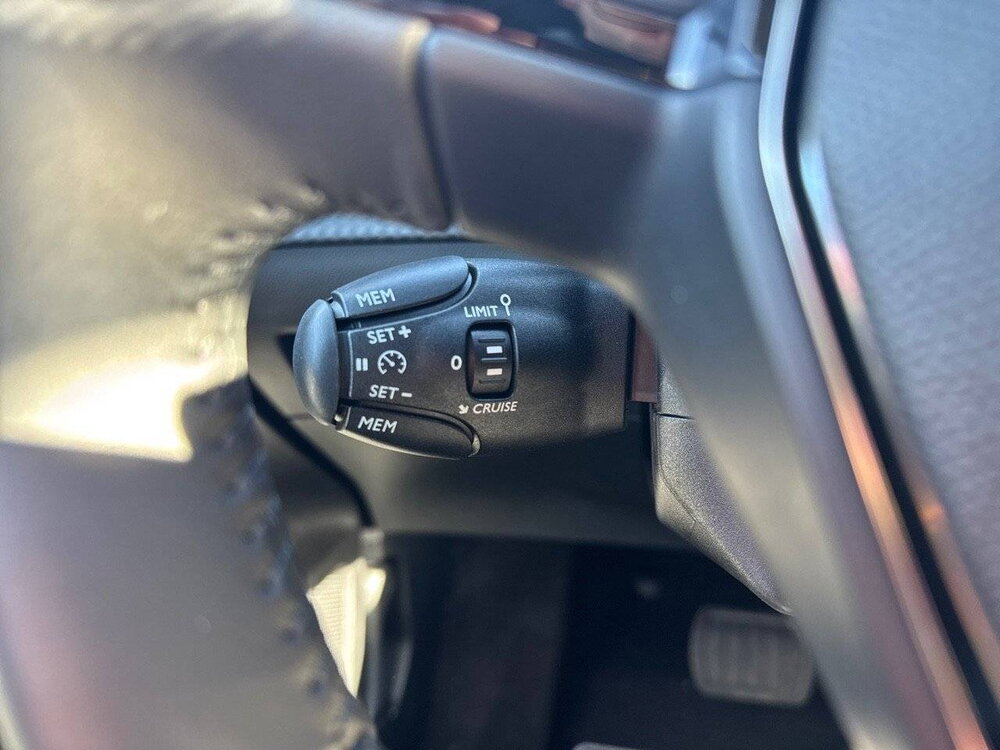 Occasion PEUGEOT 208 208 Hybrid 110 ch e-DCS6 - Allure