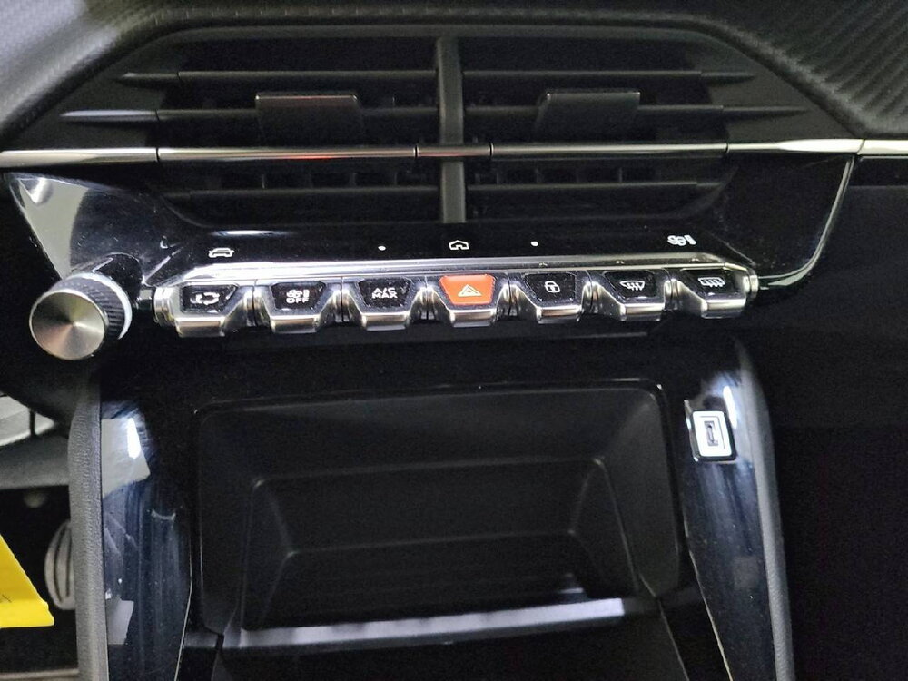 Occasion PEUGEOT 2008 2008 PureTech 100 S&S BVM6 - Active