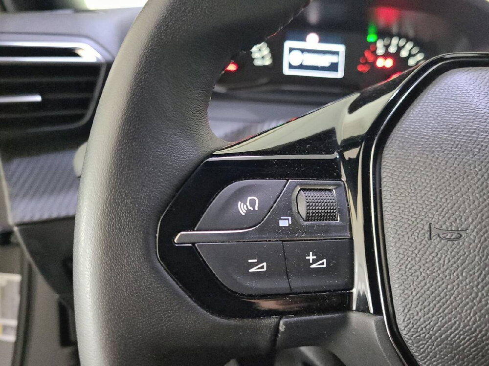 Occasion PEUGEOT 2008 2008 PureTech 100 S&S BVM6 - Active