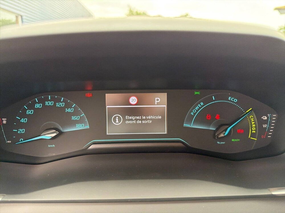 Occasion PEUGEOT 208 208 Hybrid 110 e-DCS6 - série spéciale ENVY