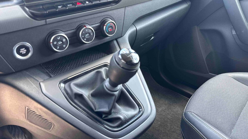 Occasion RENAULT Kangoo KANGOO VAN BLUE DCI 95 - EXTRA SESAME OUVRE TOI