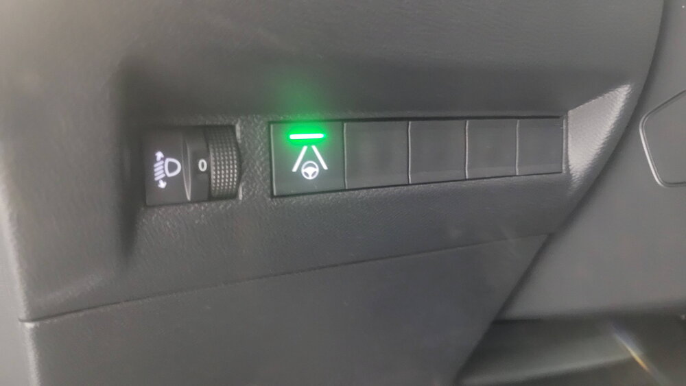 Occasion PEUGEOT 2008 2008 Hybrid 145 e-DCS6 - Allure