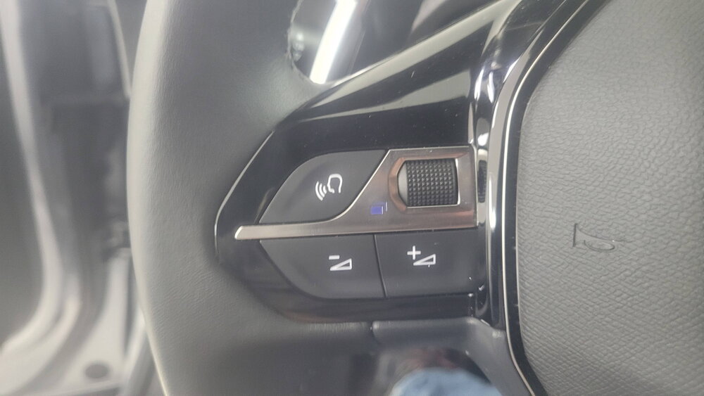 Occasion PEUGEOT 2008 2008 Hybrid 145 e-DCS6 - Allure
