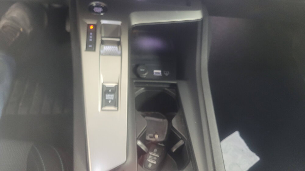 Occasion PEUGEOT 308 308 Hybrid 145 e-DCS6 - Allure