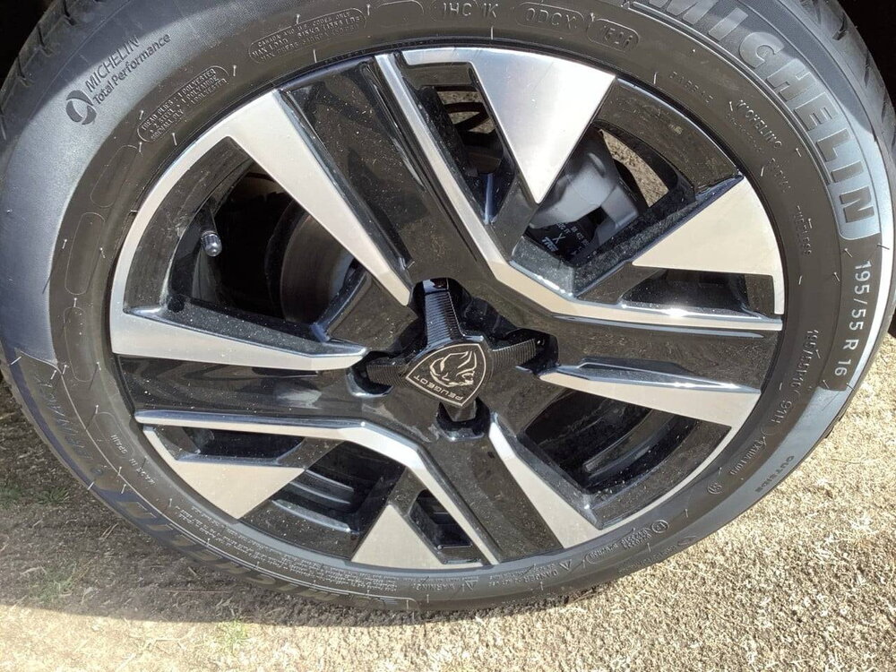 Occasion PEUGEOT 208 208 Hybrid 110 ch e-DCS6 - Allure