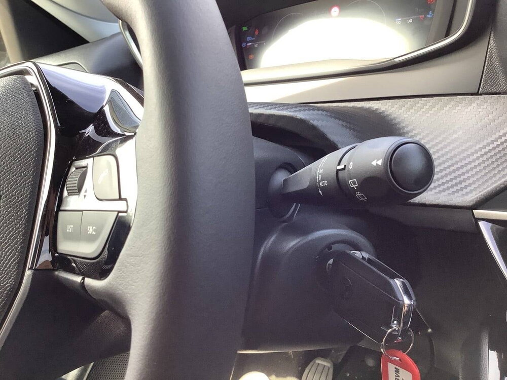 Occasion PEUGEOT 208 208 Hybrid 110 ch e-DCS6 - Allure
