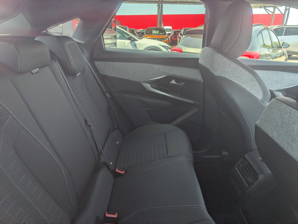 Occasion PEUGEOT 3008 3008 Hybrid 136 e-DCS6 - Allure