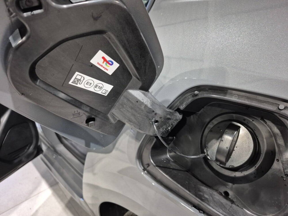Occasion PEUGEOT 208 208 Hybrid 110 e-DCS6 - Allure