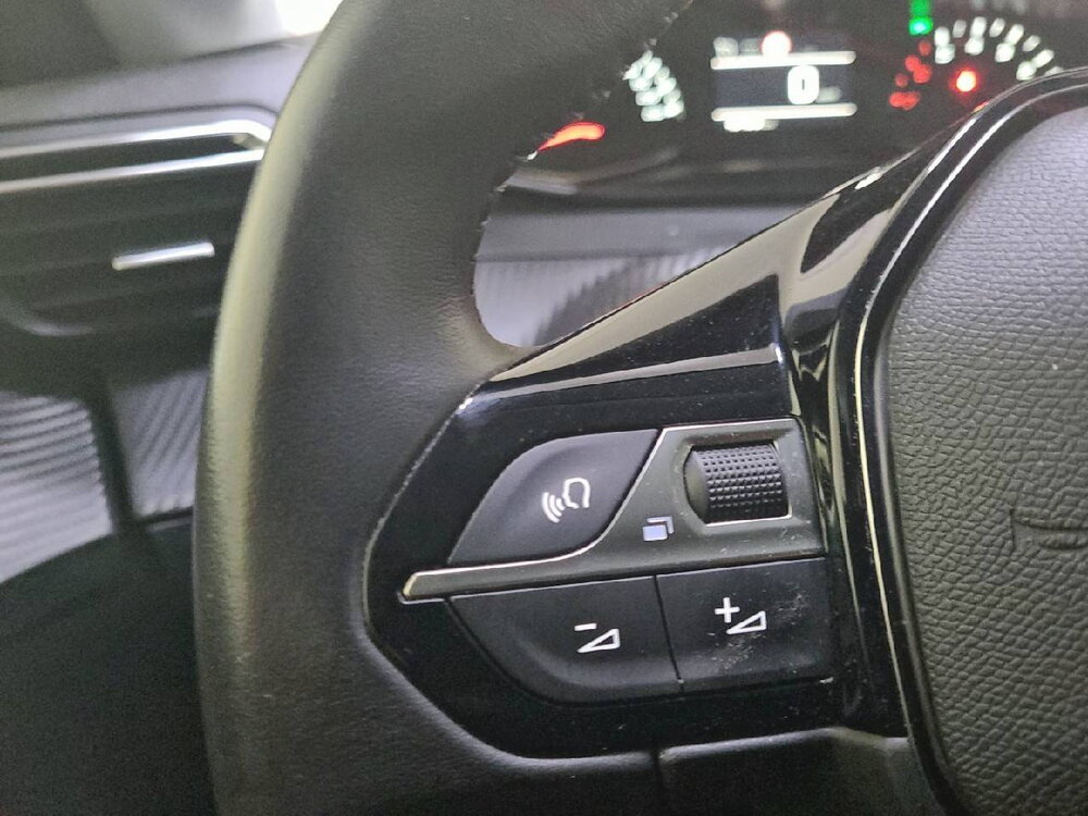 Occasion PEUGEOT 208 208 BlueHDi 100 S&S BVM6 - Style